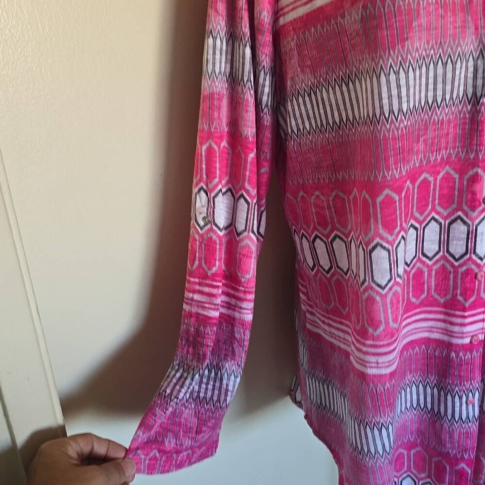 David Cline Pink Geometric Print Snap Front Blouse, long Conv. Slv. EUC, XL - Picture 5 of 12